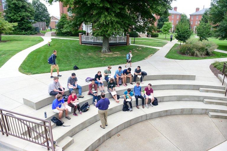 Centre campus outdoor classrooms