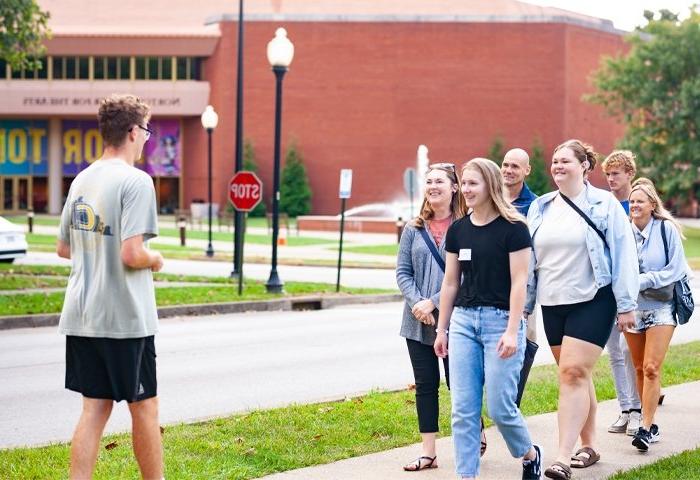 student giving prospective students tour